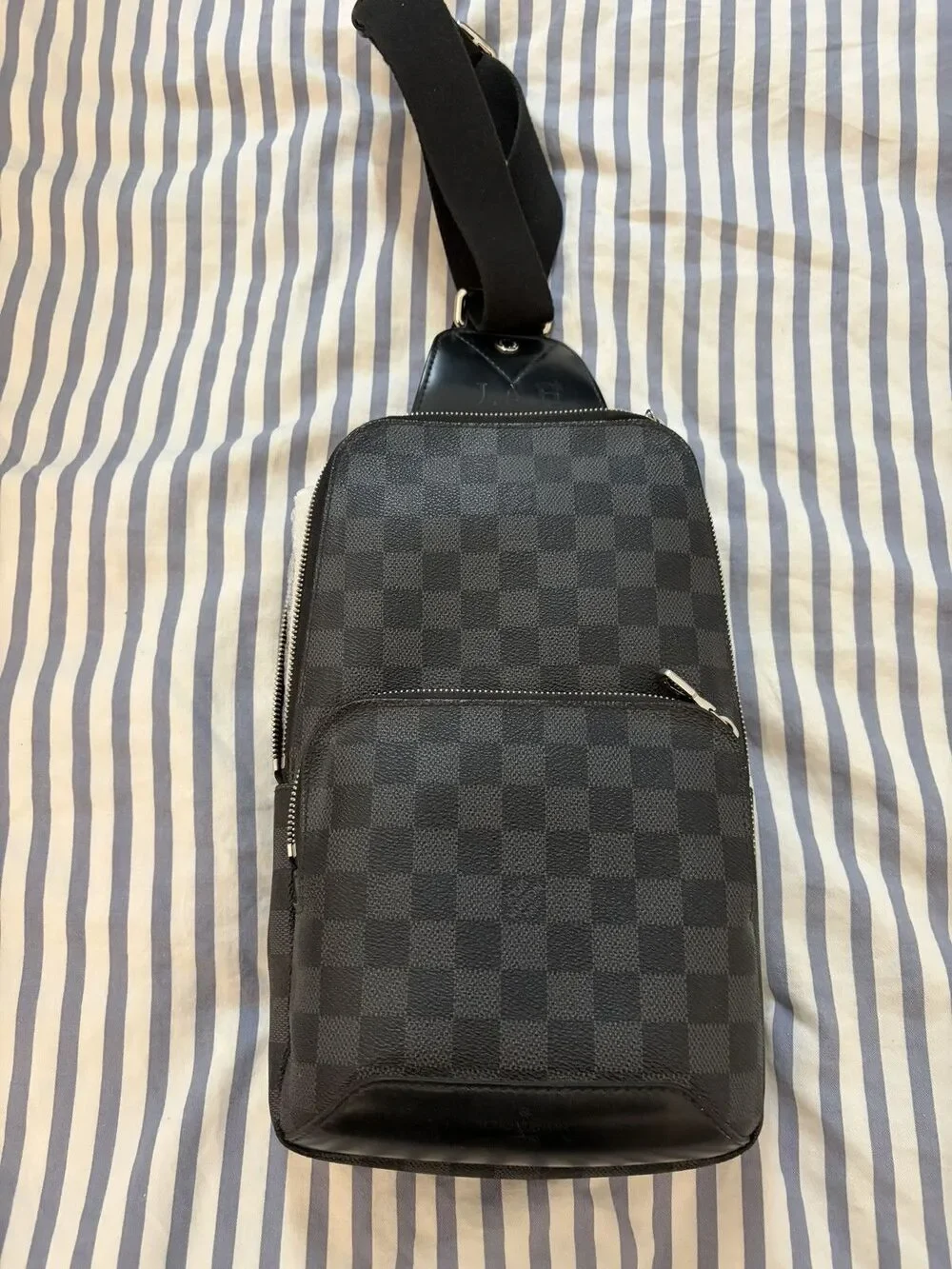 Louis Vuitton Avenue Sling Bag Damier Graphite Crossbody